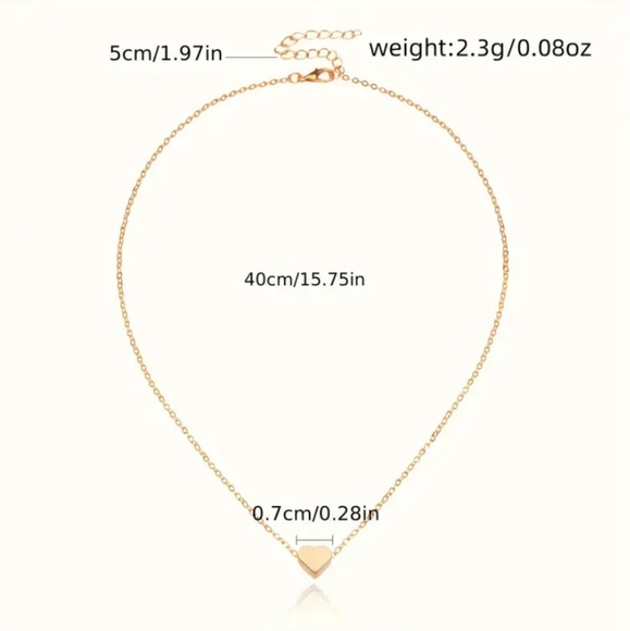 Minimalist Gold Heart Pendant Necklace - Picture 2 of 3
